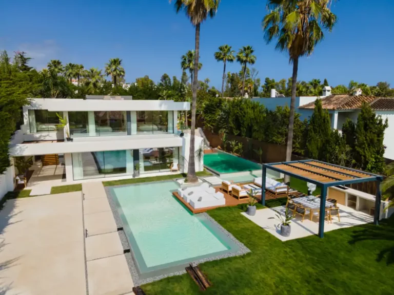 ne-AU11-B4 | 4beds villa 435m² of living space Marbella residence