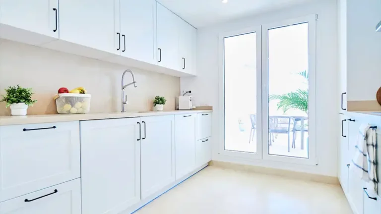 ne-BANA-F1-D2-B3 | Loft located in Marbella with 71m² terrace