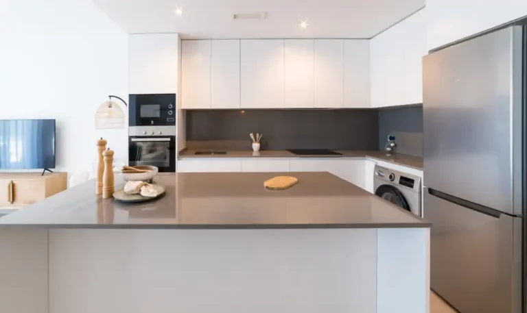 ne-OCG2-P2-DB-B3 | 3-bed flat situated in Estepona