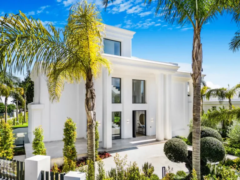 ne-VLLMC-B6 | Spacious two bedroom detached house in Marbella
